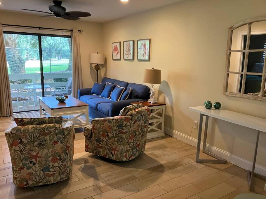 Cute 2 Bedroom, 2 Bath Condo At Folly Field Beach هيلتون رئيس جزيرة المظهر الخارجي الصورة