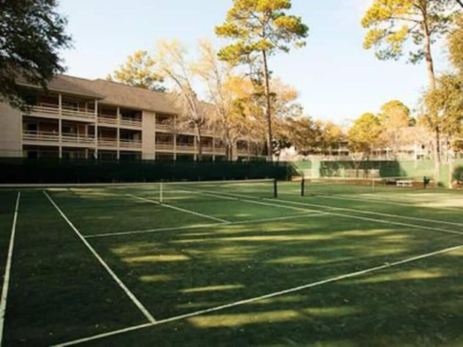 Cute 2 Bedroom, 2 Bath Condo At Folly Field Beach هيلتون رئيس جزيرة المظهر الخارجي الصورة